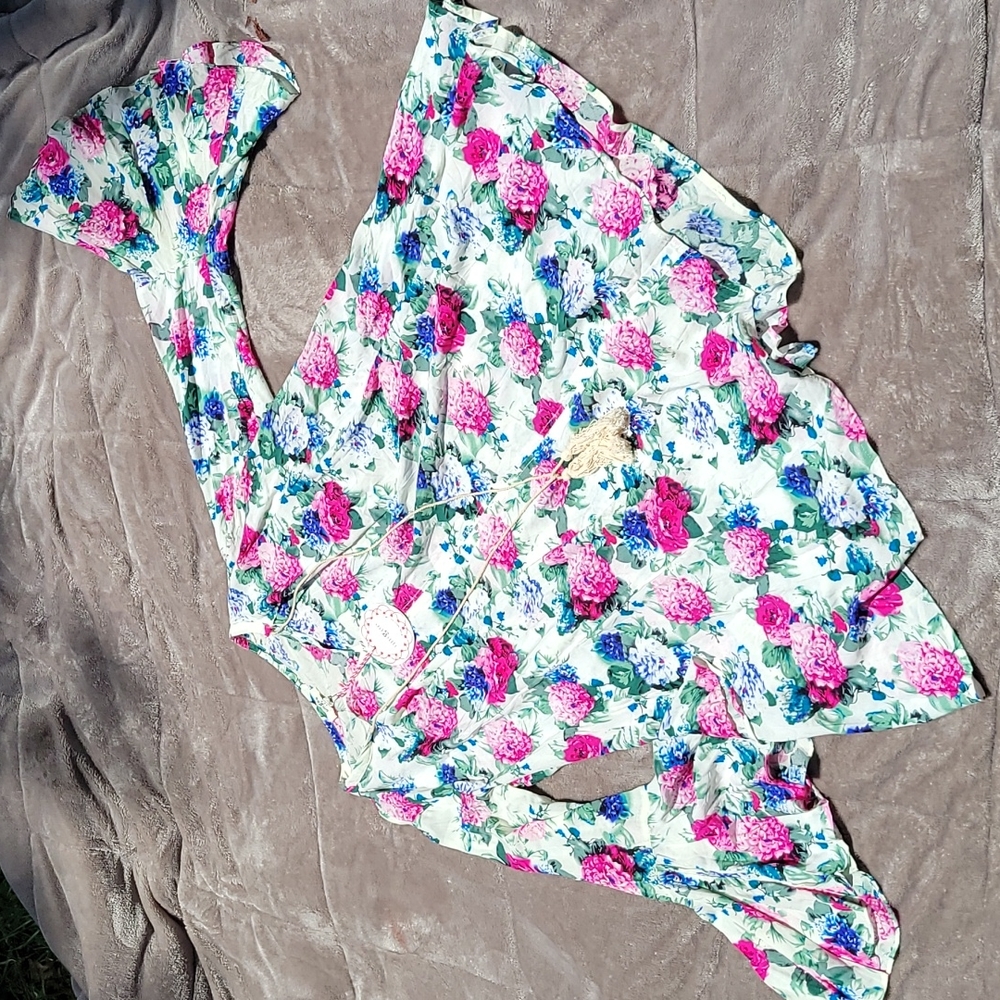 NWT Umgee Floral Dress